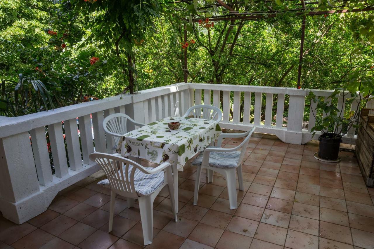 Apartment Nada Medveja Ловран Екстериор снимка