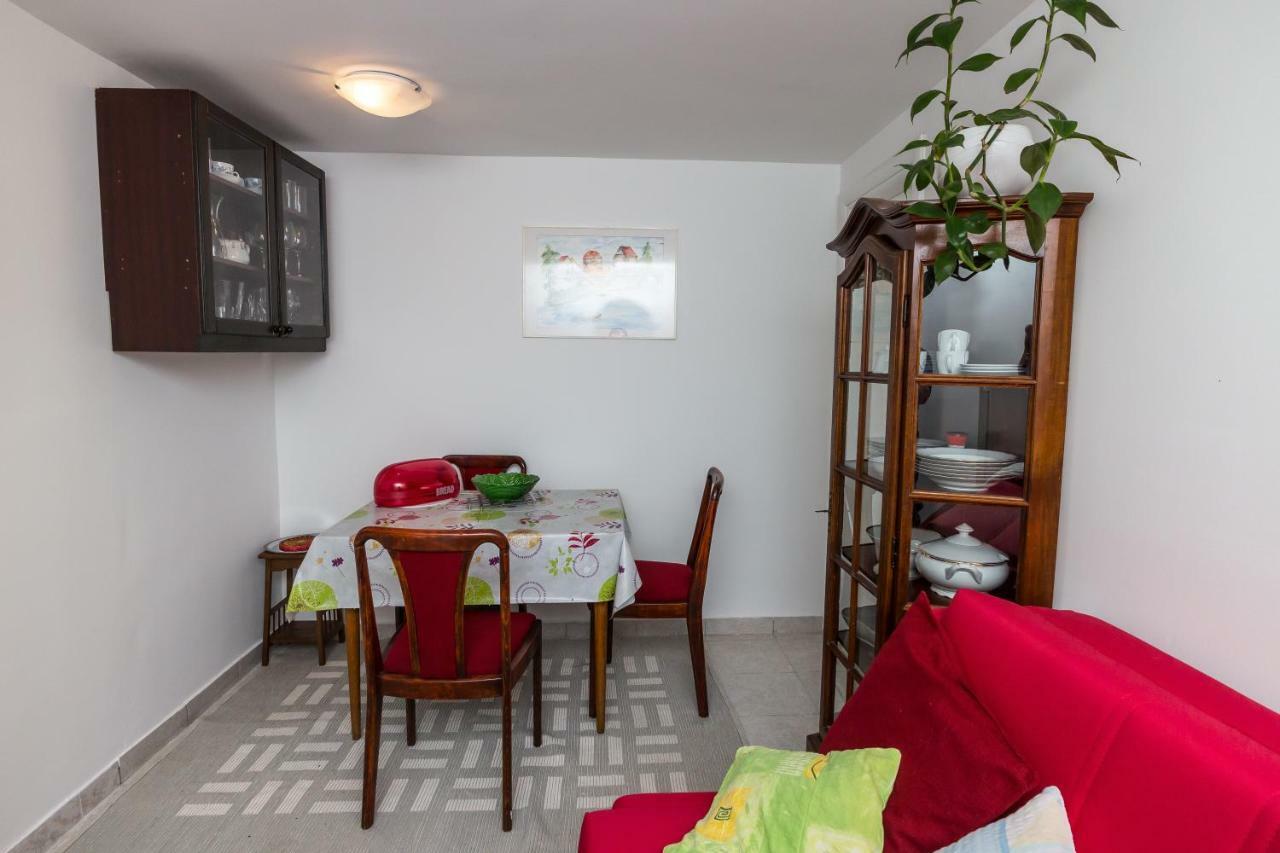 Apartment Nada Medveja Ловран Екстериор снимка